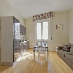 https://sweet-home-lisa.it-tuscanyhotel.com